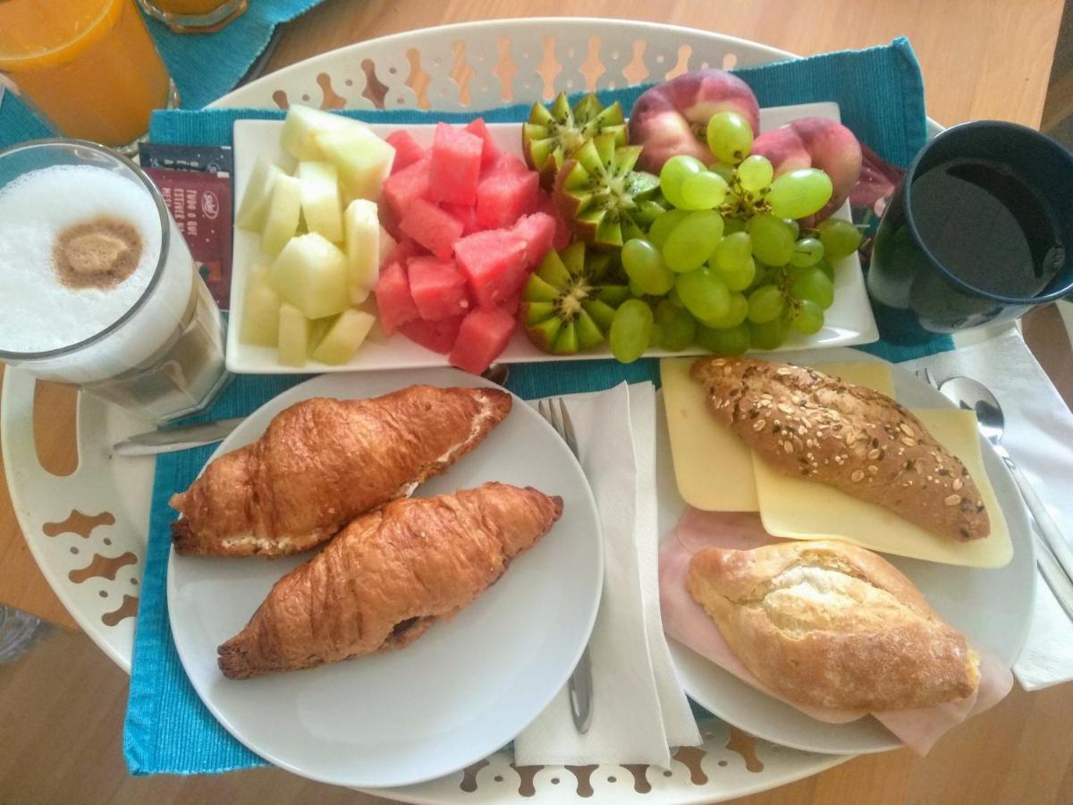 Bea'S Bed & Breakfast タヴィラ エクステリア 写真